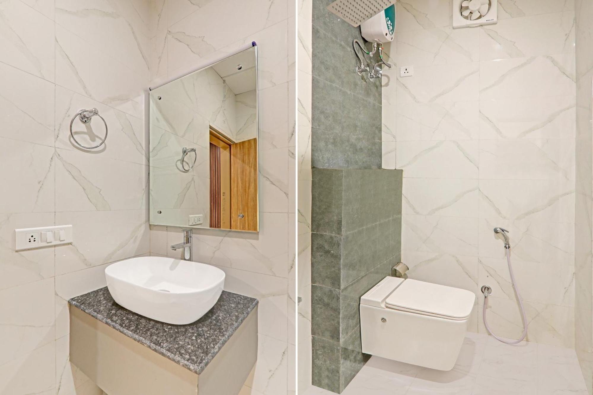 Super Townhouse Hotel Impact Chinhat Exterior photo